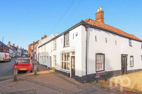 Property for auction in Norfolk