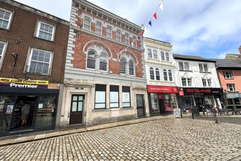 Property for auction in Cornwall