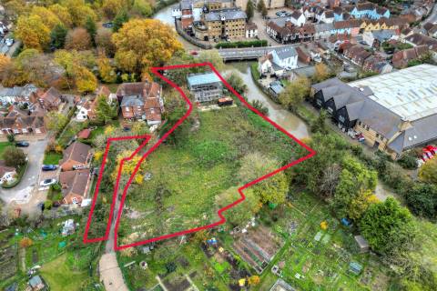 Property for auction in Essex