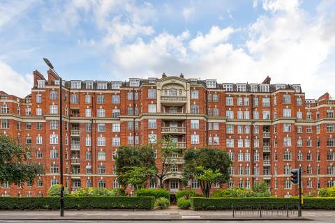 Property for auction in London