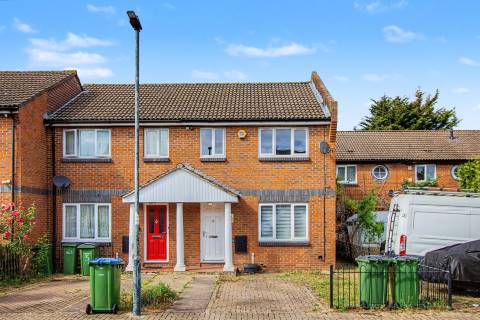 Property for auction in London