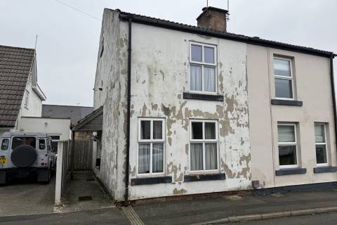 Property for auction in Derbyshire