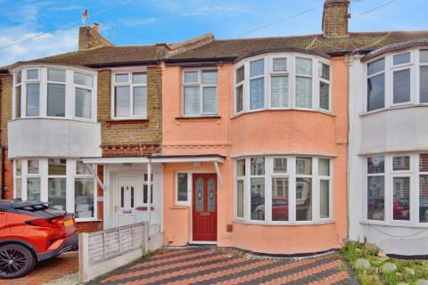 Property for auction in Essex