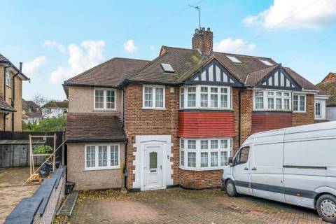 Property for auction in London