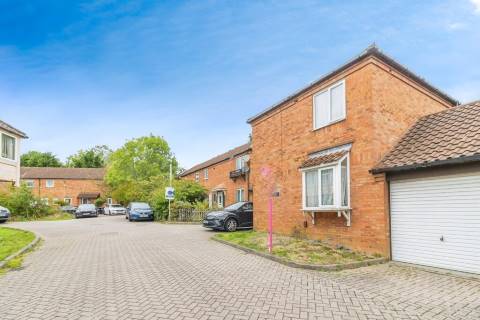 Property for auction in Buckinghamshire