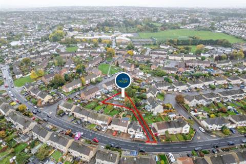 Property for auction in Avon