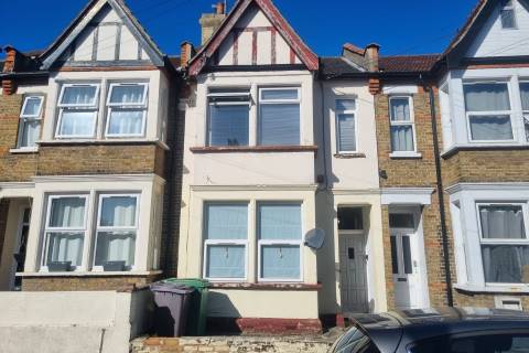 Property for auction in Essex