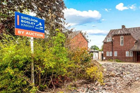 Property for auction in Warwickshire