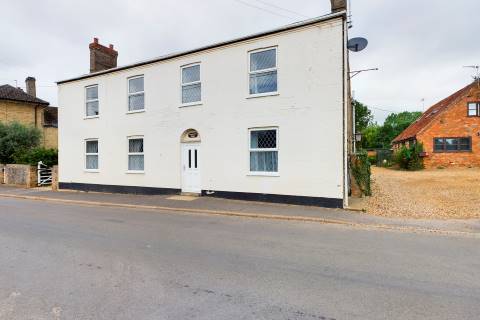 Property for auction in Norfolk