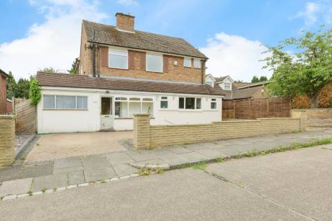 Property for auction in Leicestershire