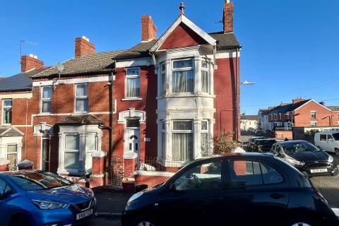 Property for auction in South Glamorgan