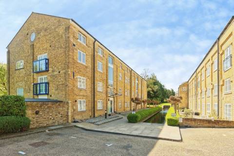 Property for auction in Kent