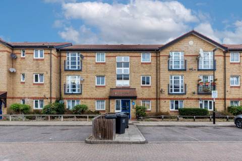 Property for auction in London