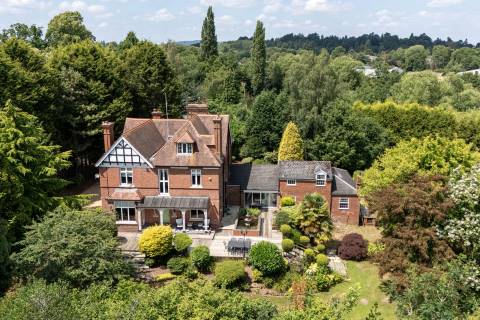 Property for auction in Worcestershire