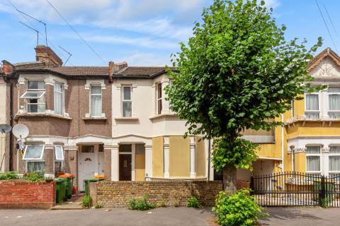 Property for auction in London