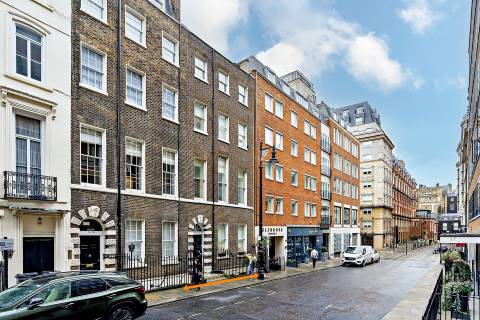 Property for auction in London