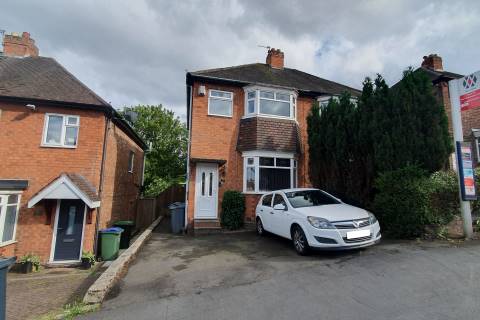 Property for auction in West Midlands