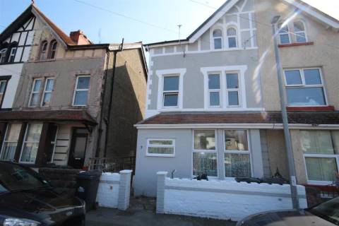 Property for auction in Gwynedd