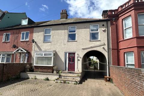 Property for auction in Norfolk