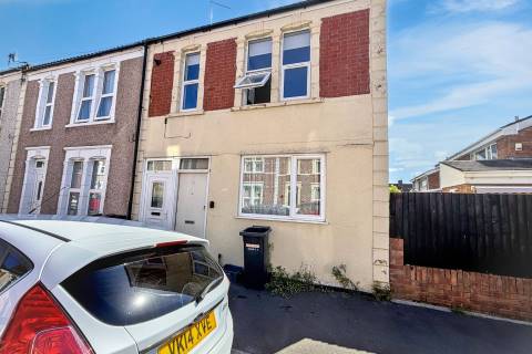 Property for auction in Avon