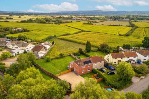 Property for auction in Avon