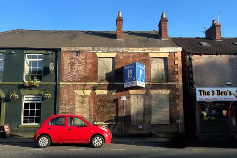 Property for auction in Derbyshire
