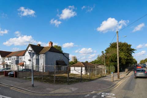 Property for auction in Essex