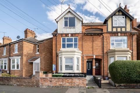 Property for auction in Worcestershire