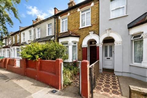 Property for auction in London