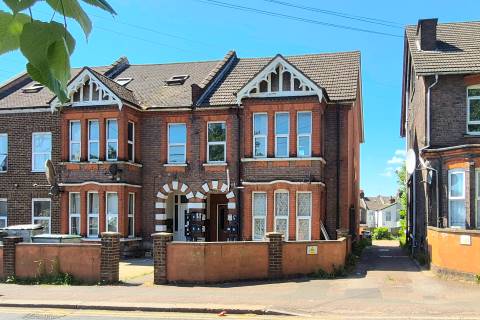 Property for auction in Bedfordshire