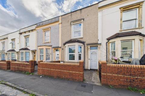 Property for auction in Avon