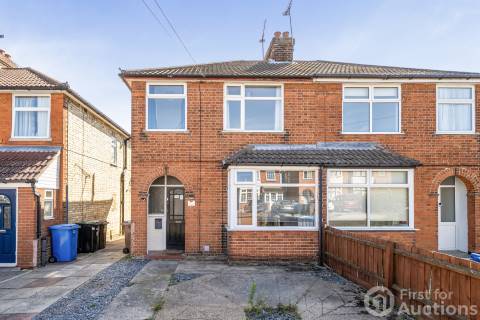 Property for auction in Suffolk
