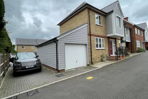 Property for auction in Essex