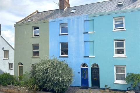 Property for auction in Dorset