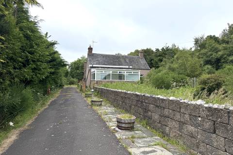 Property for auction in Midlothian