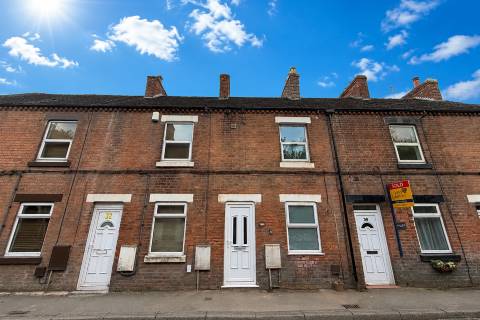 Property for auction in Derbyshire