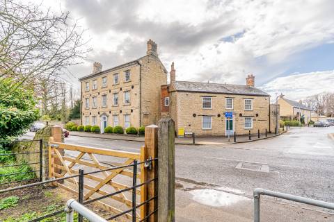 Property for auction in Buckinghamshire