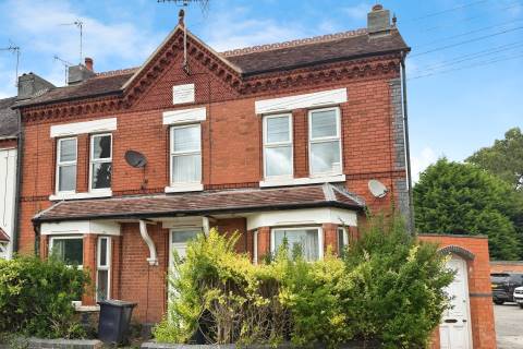 Property for auction in Warwickshire
