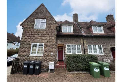 Property for auction in London