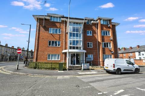 Property for auction in Berkshire
