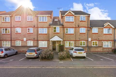 Property for auction in Buckinghamshire