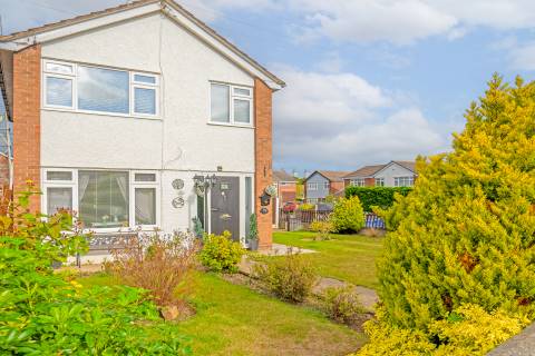 Property for auction in Clwyd