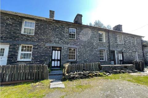 Property for auction in Powys