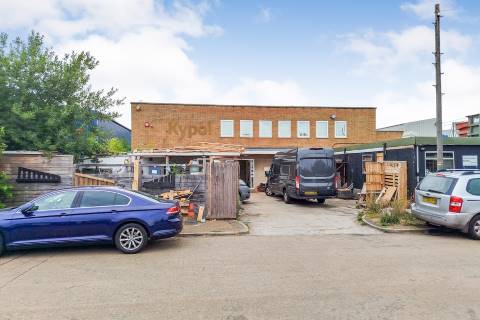Property for auction in Bedfordshire