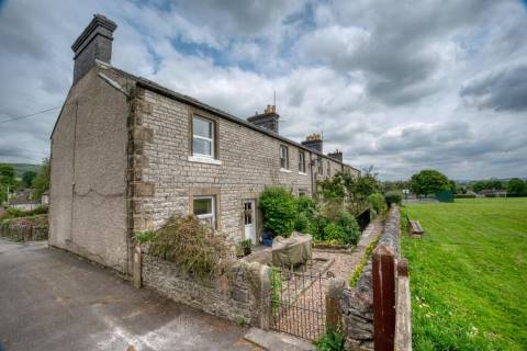 Property for auction in Derbyshire