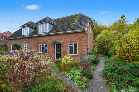 Property for auction in Norfolk