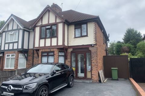 Property for auction in West Midlands
