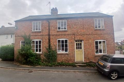 Property for auction in Leicestershire