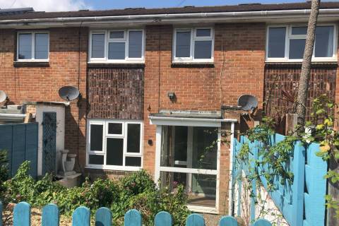 Property for auction in Isle of Wight