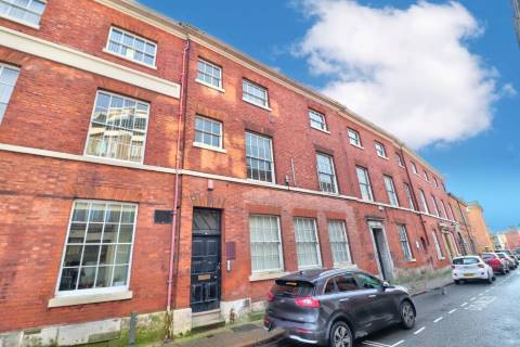 Property for auction in Derbyshire